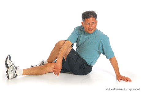 Healthy Street - 🔈 PATELLAR TRACKING DISORDER: EXERCISES The thigh muscles  (quadriceps) help keep the kneecap (patella) stable and in place. Weak  quadriceps increase the risk of patellar tracking disorder. Ligaments and
